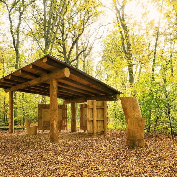 Bëschkierfecht Hennebësch | Cimetière en forêt Hennebësch