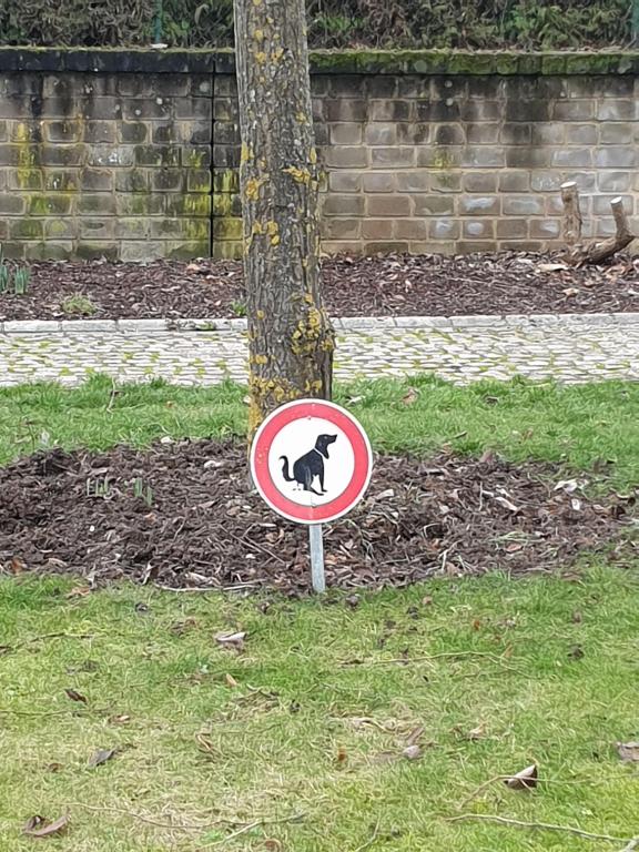 Avis au public