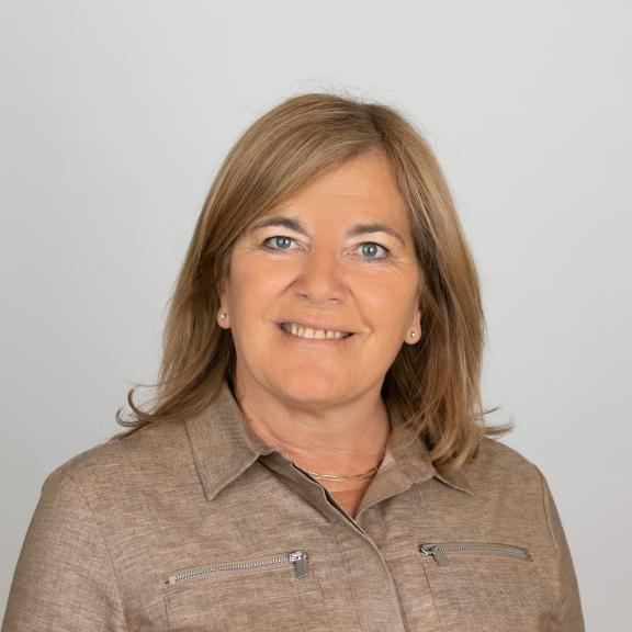 Danielle BASTIAN-JUCHEM