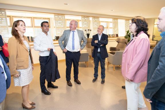 Visite de M. le ministre de la famille