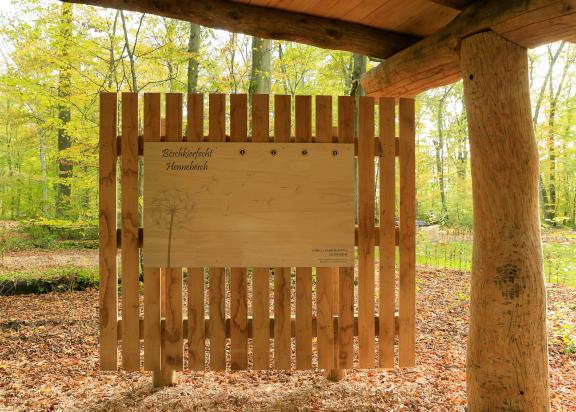 Bëschkierfecht Hennebësch | Cimetière en forêt Hennebësch