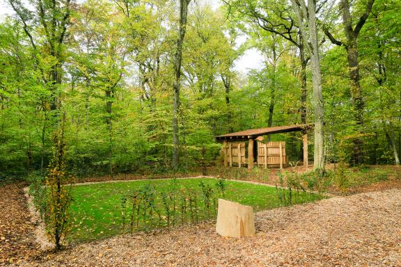 Bëschkierfecht Hennebësch | Cimetière en forêt Hennebësch