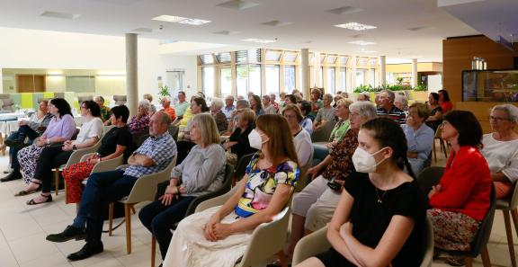 Konferenz 'Vergiesslechkeet & ganzheetleche Gediechtnistraining'